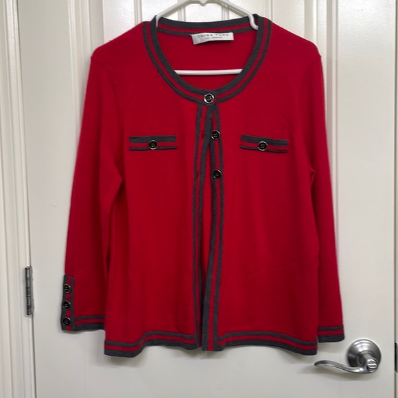 Trina Turk Sweaters - Trina Turk red black cardigan sweater size Medium